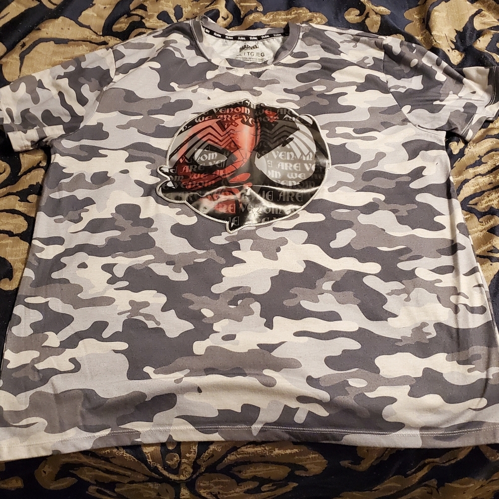 Marvel spiderman venom tees